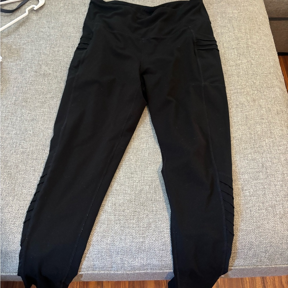 Tangerine Black Leggings